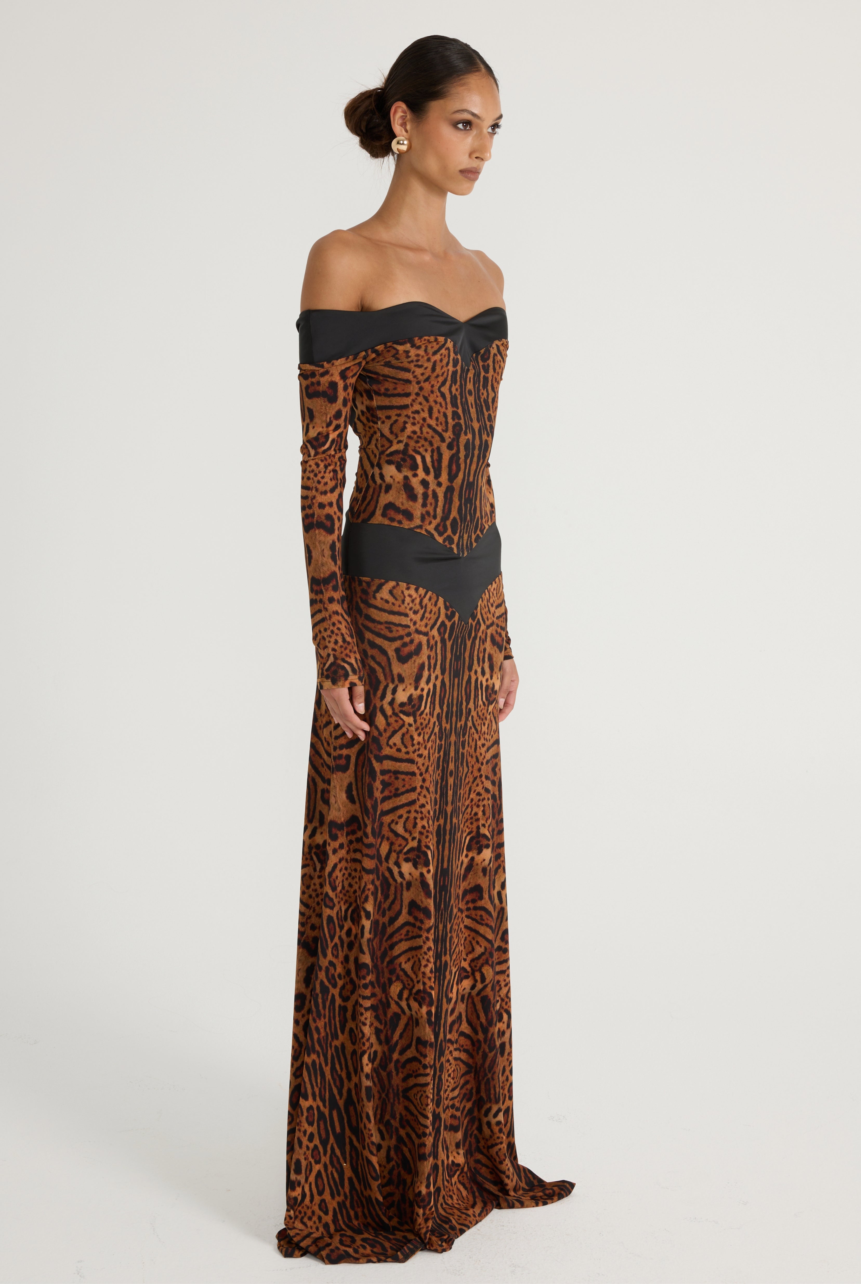 Octavia Long Sleeve Gown - Leopard