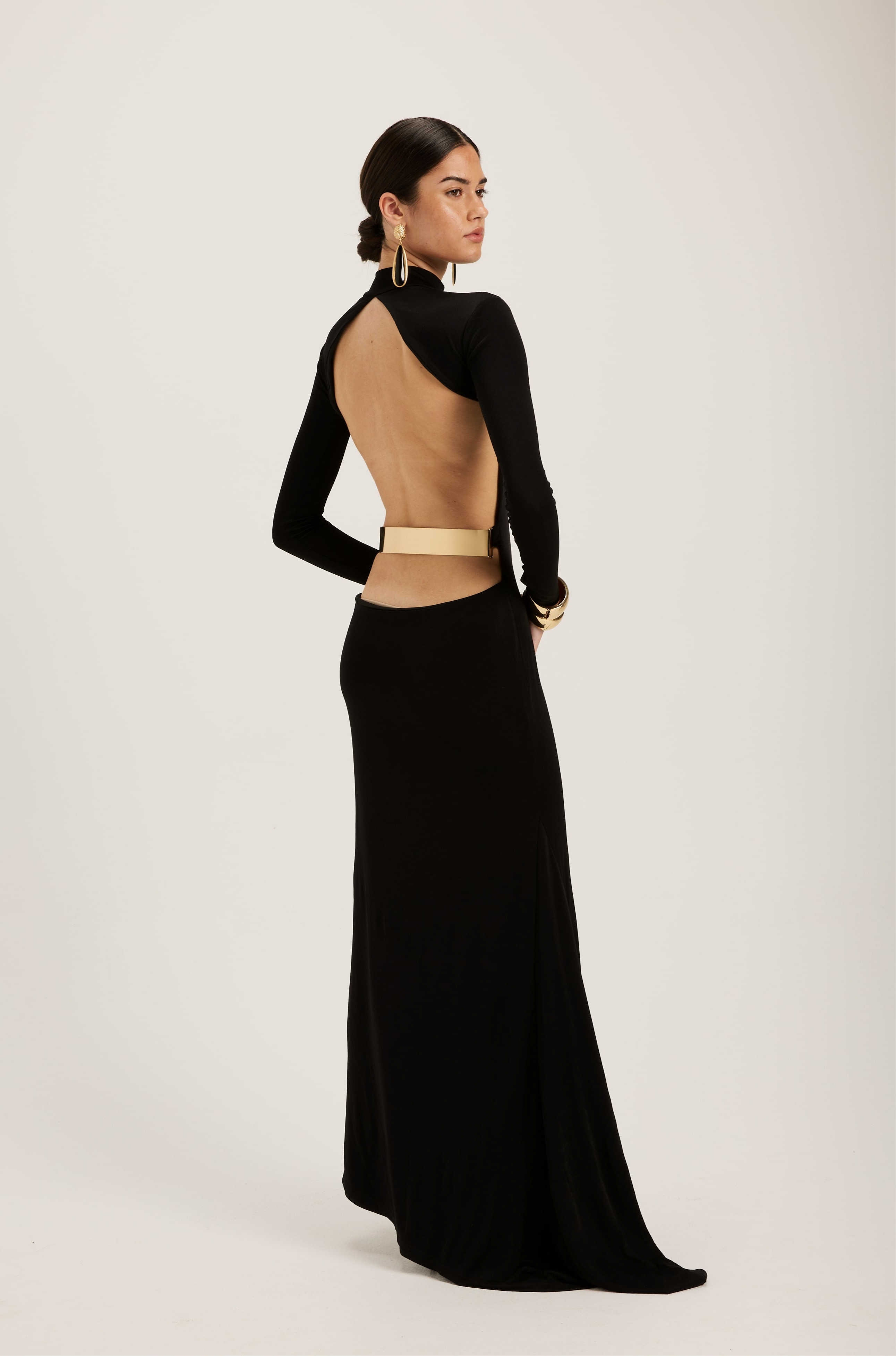 Silvianne Gown