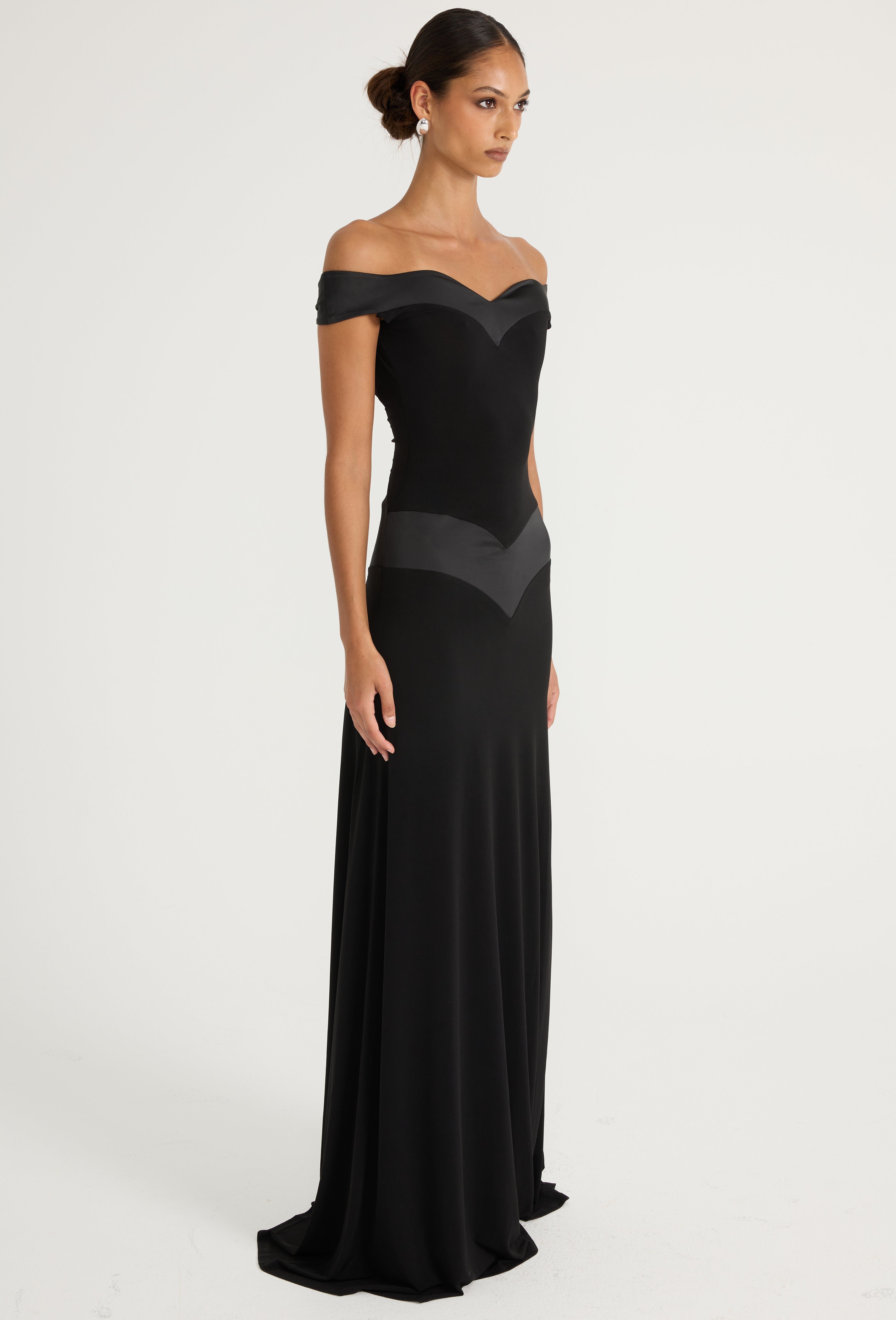 Octavia Gown - Black