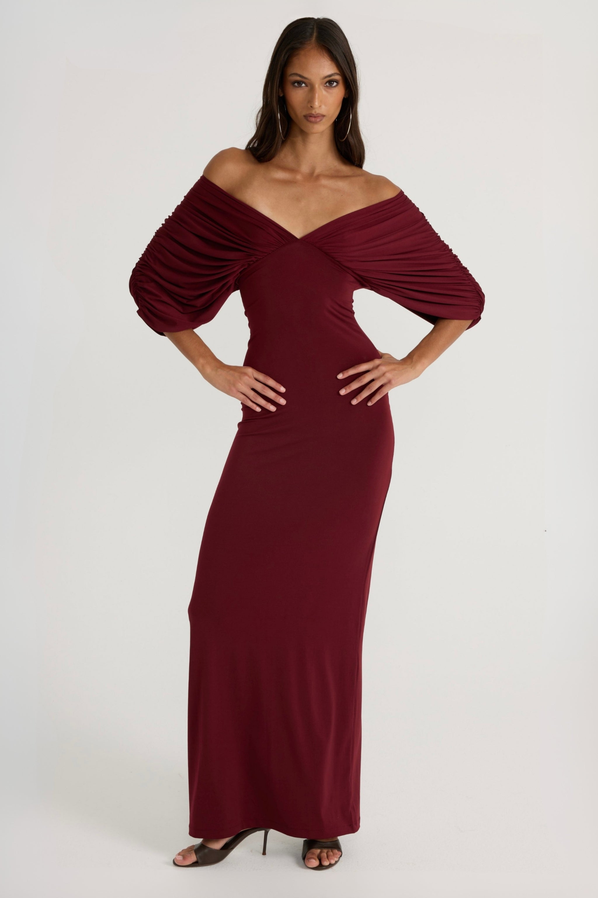 Neve_Dress_Burgundy_Lauren_PDP.jpg