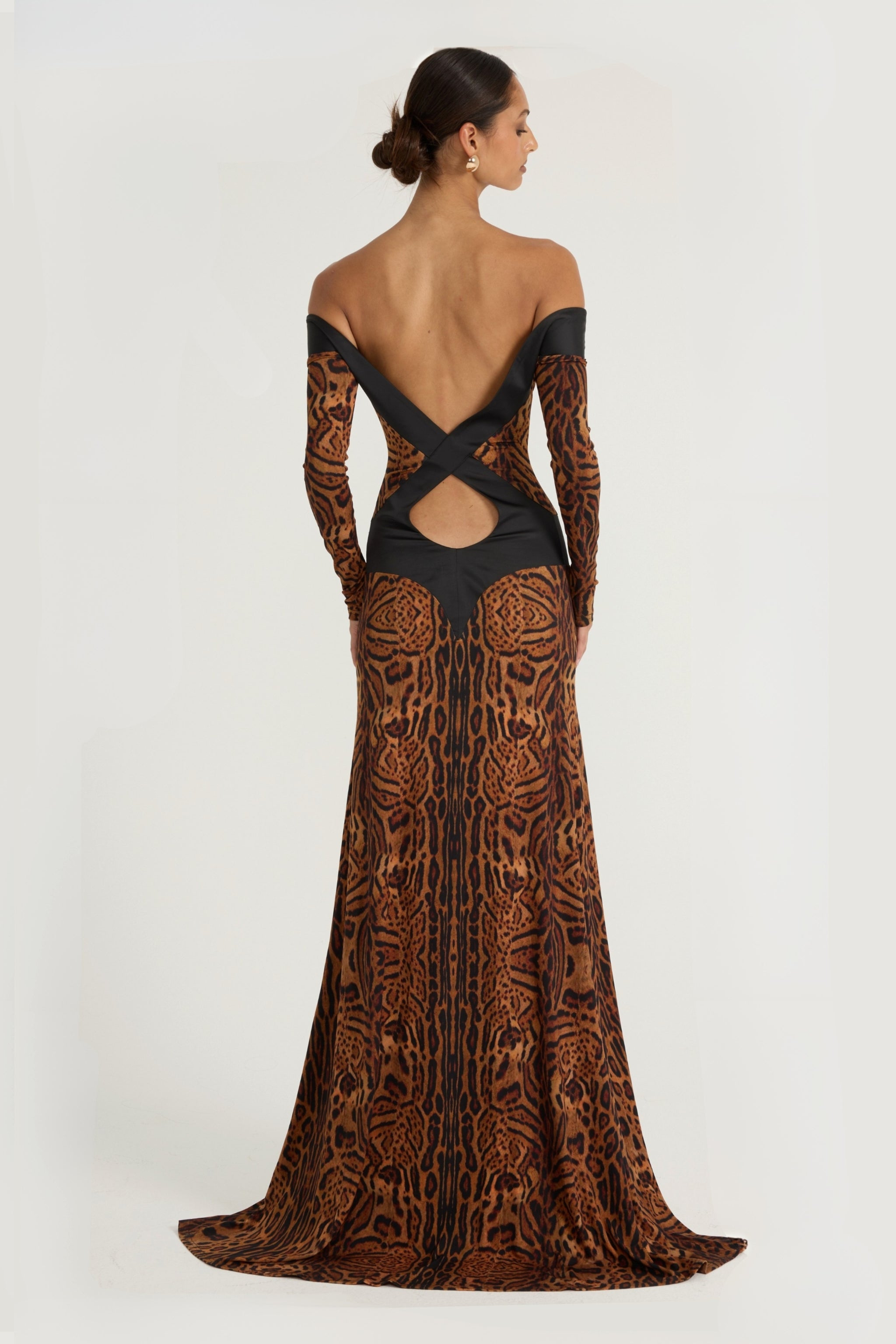 Octavia Long Sleeve Gown - Leopard