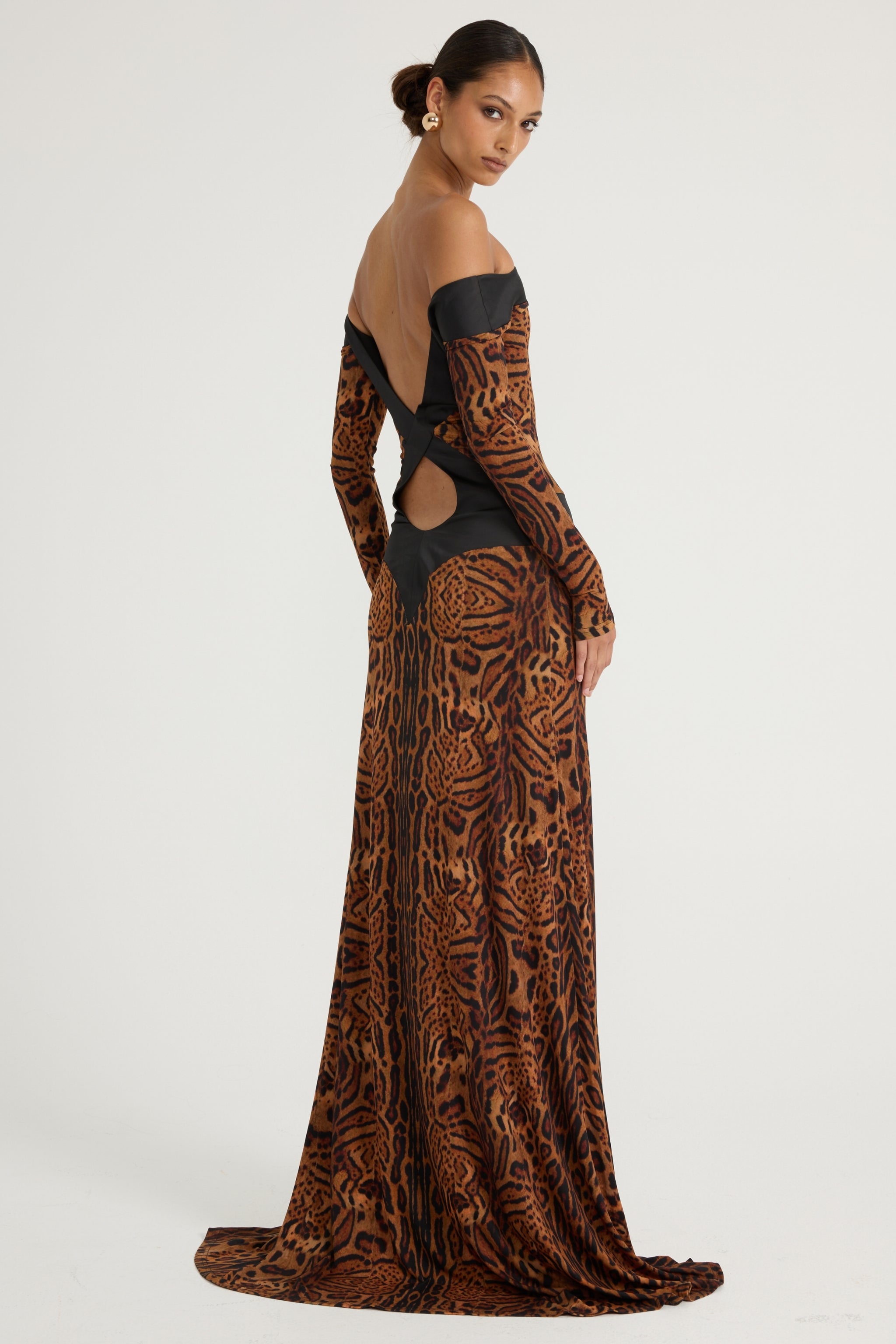 Octavia Long Sleeve Gown - Leopard