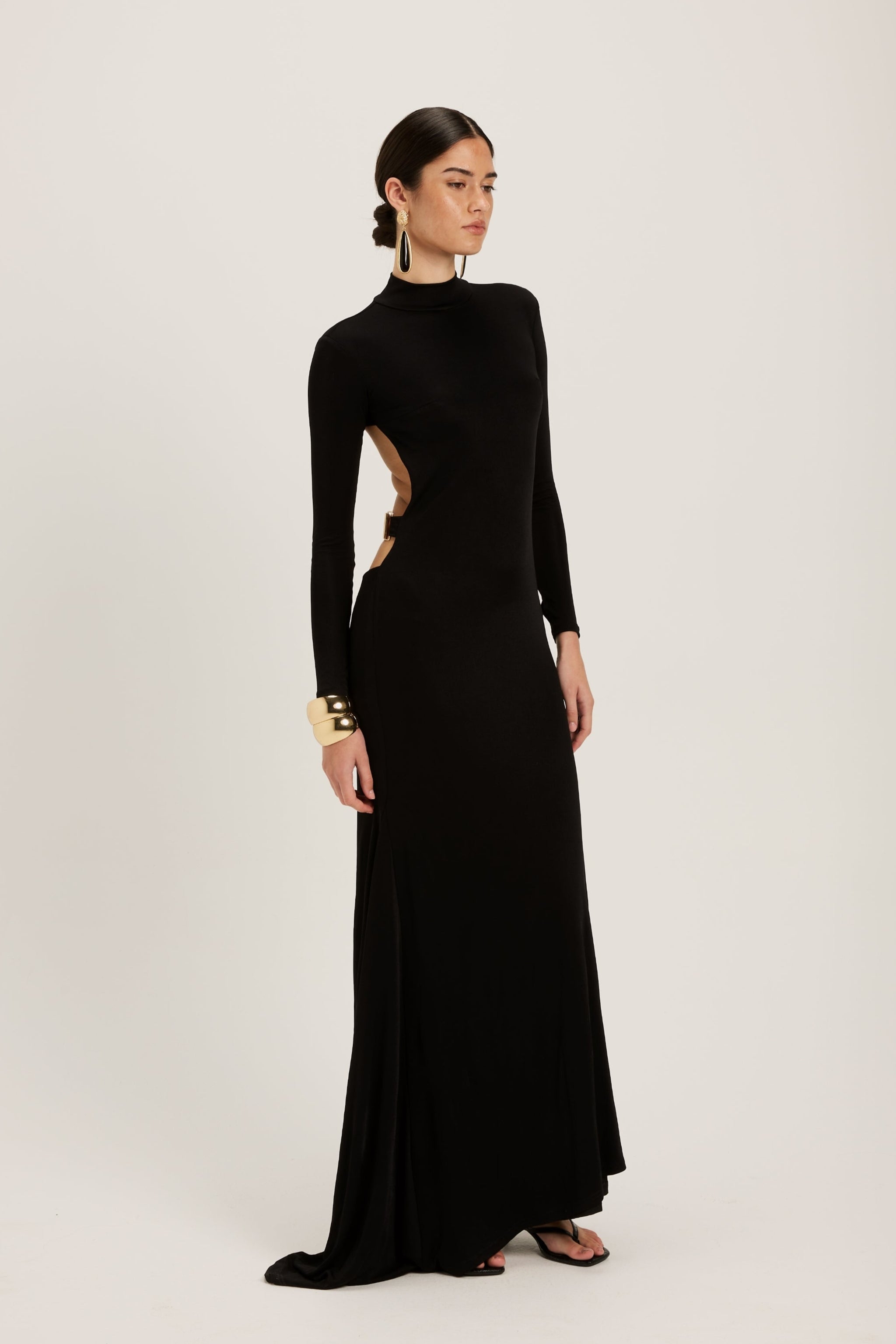 Silvianne Gown